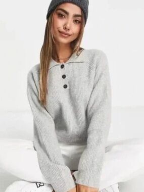 Monki/ASOS Cropped Sweater Size XS